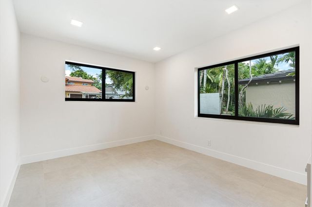 1032 SE 13th Terrace, Fort Lauderdale, FL 33316
