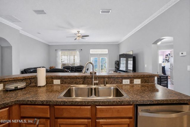 315 SOUTHERN ROSE Drive, Jacksonville, FL 32225