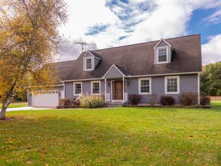 12200 S 31st Street, Vicksburg, MI 49097