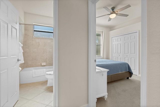 131 BABBLING BROOK RUN, Bradenton, FL 34212