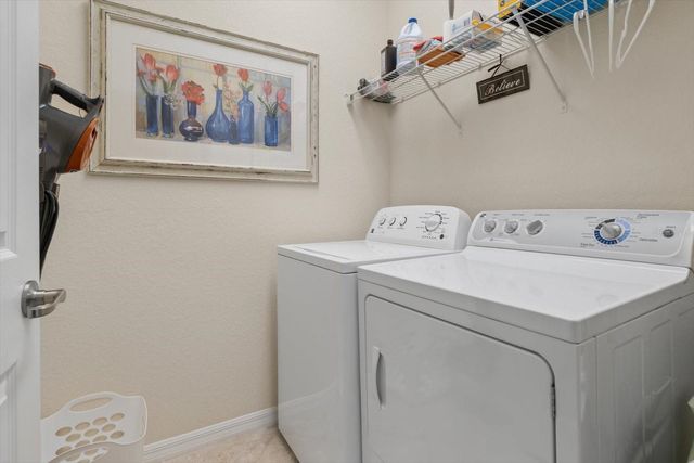 131 BABBLING BROOK RUN, Bradenton, FL 34212