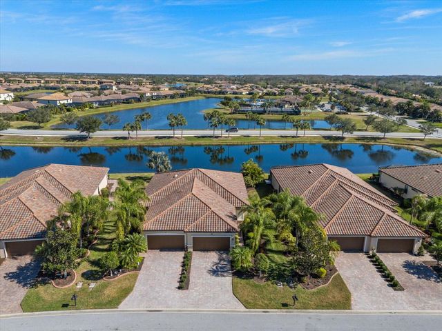 131 BABBLING BROOK RUN, Bradenton, FL 34212