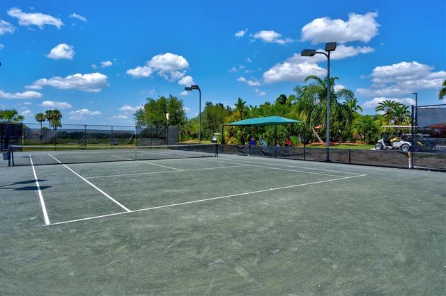 131 BABBLING BROOK RUN, Bradenton, FL 34212