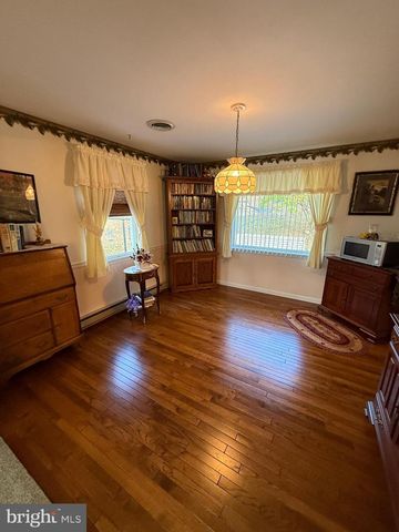 10984 OLD FORGE ROAD, Waynesboro, PA 17268