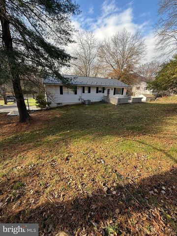 10984 OLD FORGE ROAD, Waynesboro, PA 17268