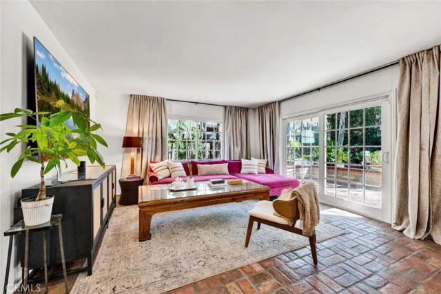 24952 Singingwoods, Lake Forest, CA 92630