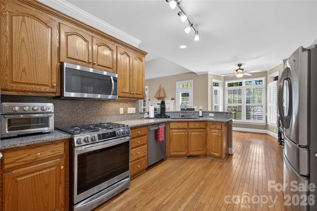 4854 Huddersfield Drive, Harrisburg, NC 28075