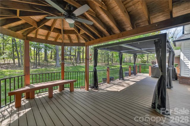 4854 Huddersfield Drive, Harrisburg, NC 28075