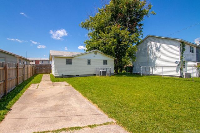 1004 E 11th Street, North Little Rock, AR 72114