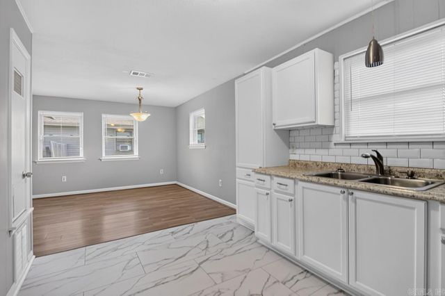 1004 E 11th Street, North Little Rock, AR 72114