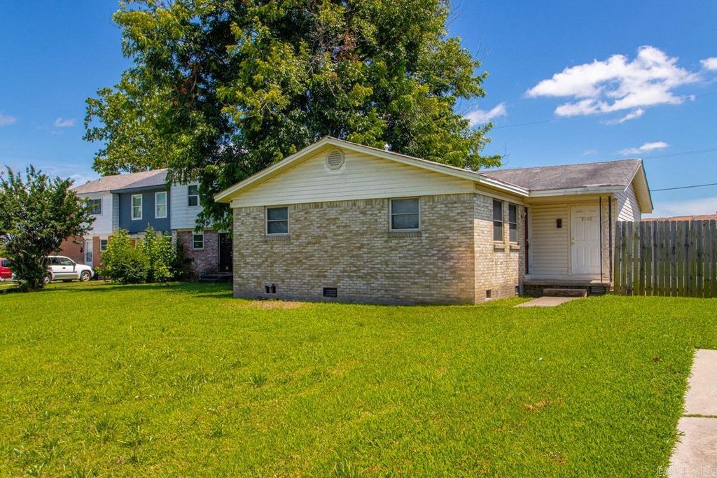1004 E 11th Street, North Little Rock, AR 72114