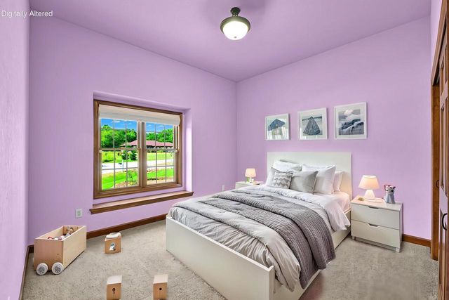 20110 Settlers Hollow LANE, New Berlin, WI 53146