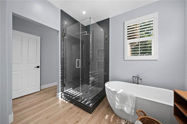 328 Flyers Lane, Tustin, CA 92782