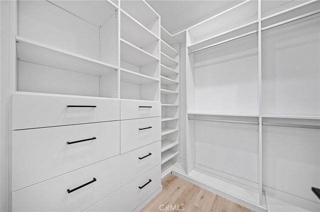 328 Flyers Lane, Tustin, CA 92782