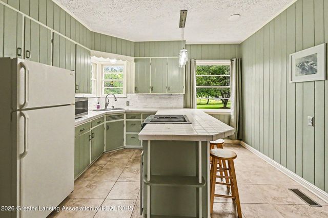 3509 Meridian Road, Okemos, MI 48864