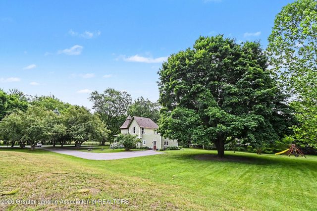 3509 Meridian Road, Okemos, MI 48864