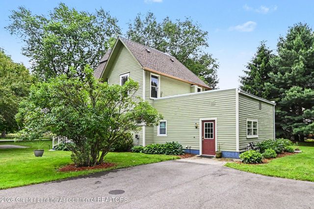 3509 Meridian Road, Okemos, MI 48864