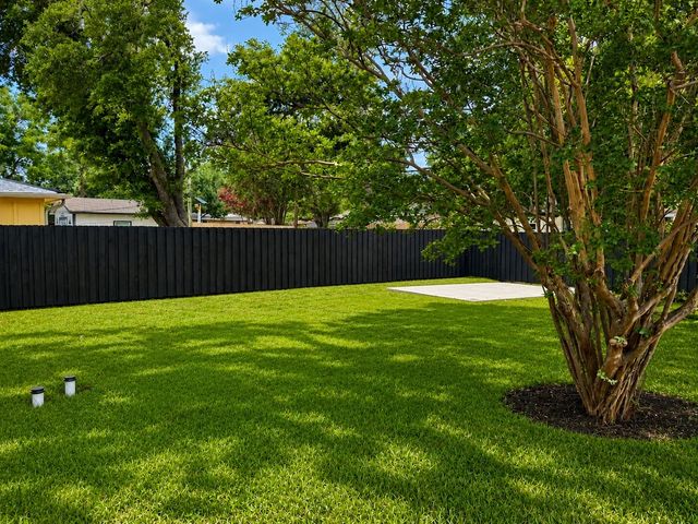 2710 Eastbrook Drive, Mesquite, TX 75150