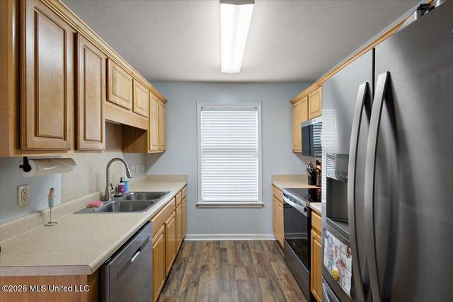 612 Shadowridge Drive, Brandon, MS 39047
