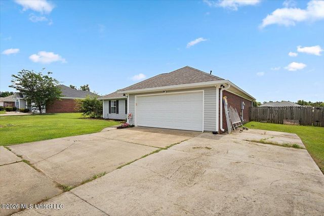 612 Shadowridge Drive, Brandon, MS 39047