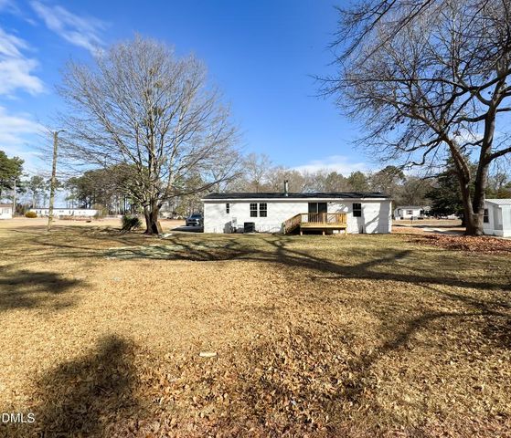 202 Hopesway Drive, Dudley, NC 28333