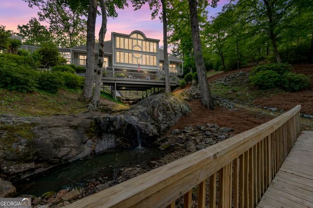 2354 Gwendale Drive E, Lizella, GA 31052
