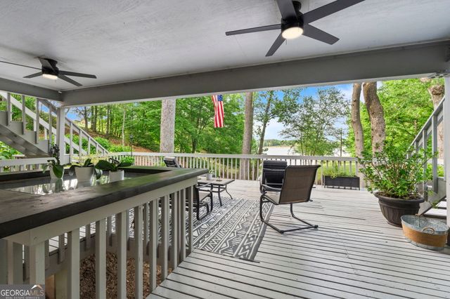 2354 Gwendale Drive E, Lizella, GA 31052
