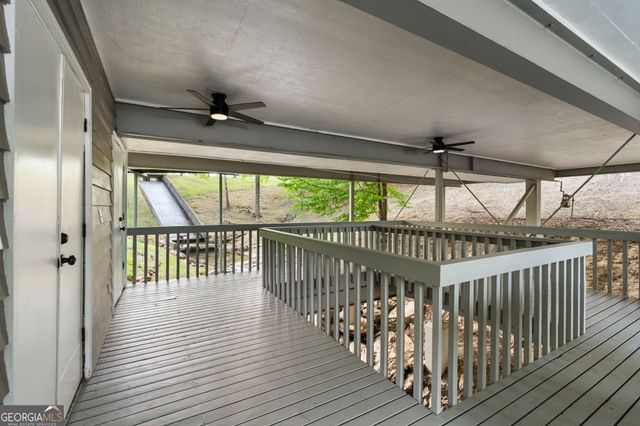 2354 Gwendale Drive E, Lizella, GA 31052