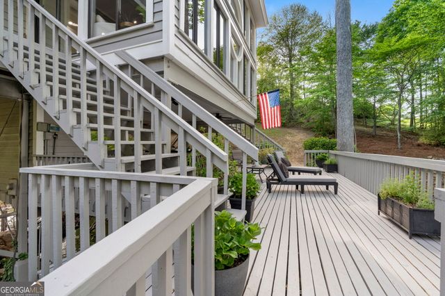 2354 Gwendale Drive E, Lizella, GA 31052