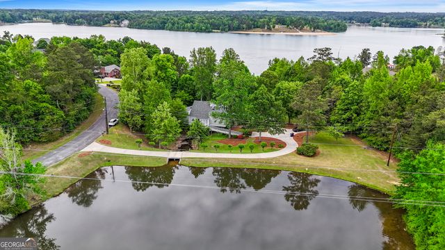 2354 Gwendale Drive E, Lizella, GA 31052