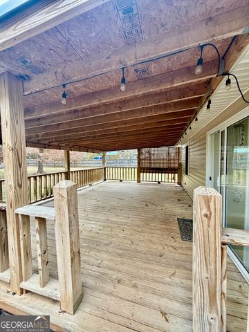 86 John Lovelace Road, Lagrange, GA 30241