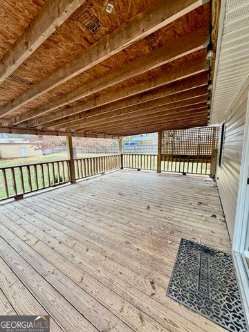 86 John Lovelace Road, Lagrange, GA 30241