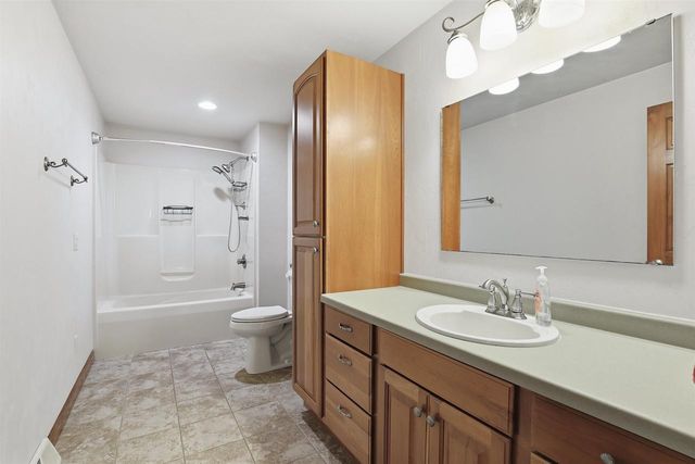 W134 COUNTY ROAD UU, Kaukauna, WI 54130
