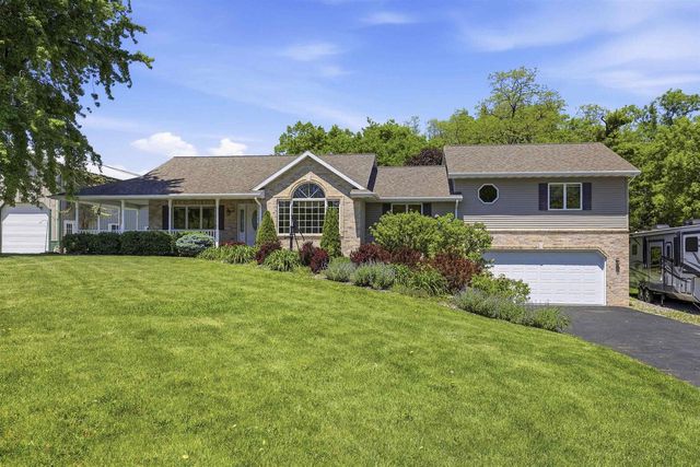 W134 COUNTY ROAD UU, Kaukauna, WI 54130