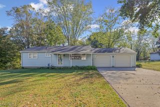 10666 Wilma Avenue NE, Alliance, OH 44601