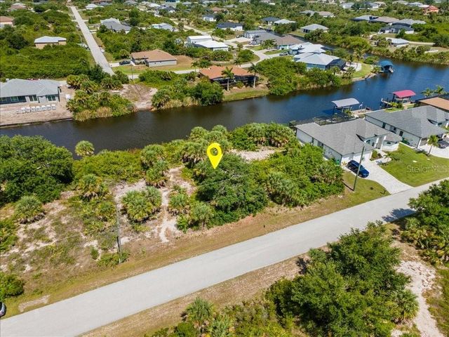 10120 WINNIPEG STREET, Port Charlotte, FL 33981