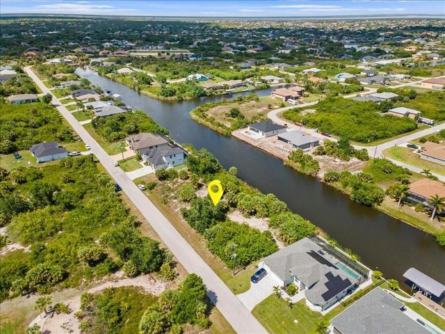 10120 WINNIPEG STREET, Port Charlotte, FL 33981