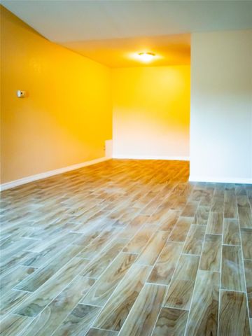 12500 Sandpiper Drive 176, Houston, TX 77035