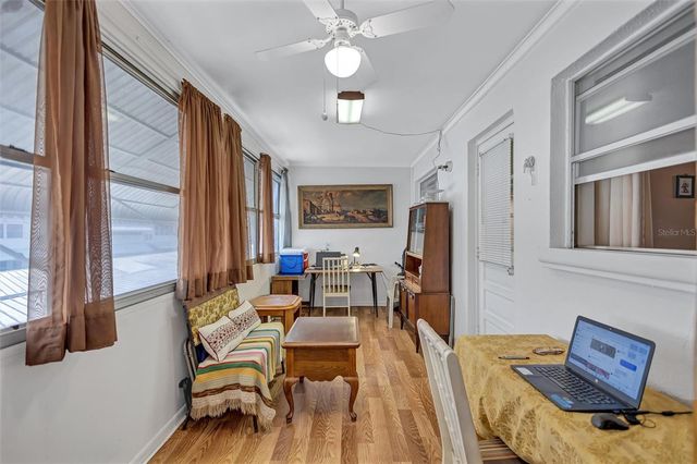 5940 21ST STREET N 11, St Petersburg, FL 33714