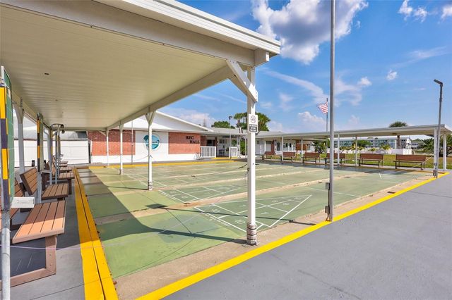 5940 21ST STREET N 11, St Petersburg, FL 33714