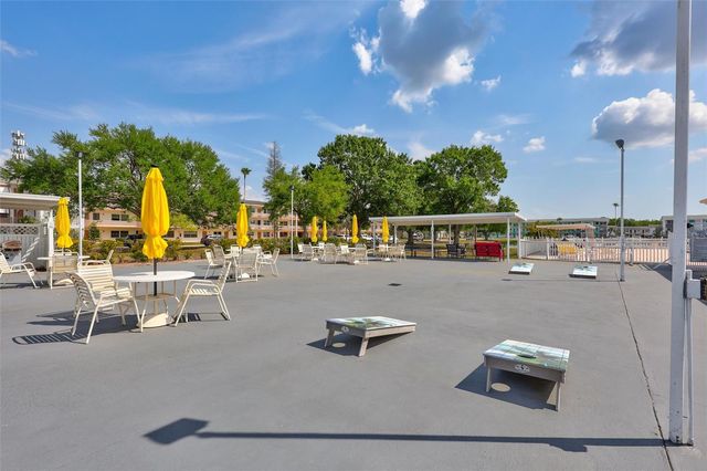 5940 21ST STREET N 11, St Petersburg, FL 33714