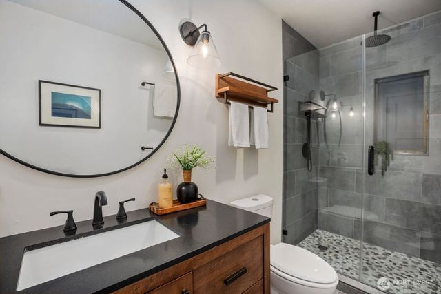 1520 Sycamore Drive SE, Issaquah, WA 98027