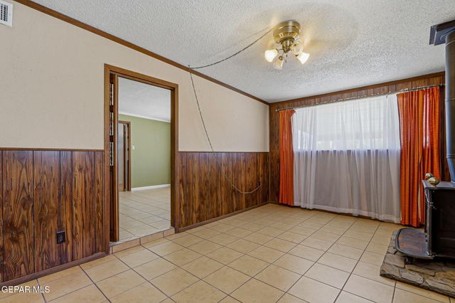 10161 BERMUDA Avenue, El Paso, TX 79925