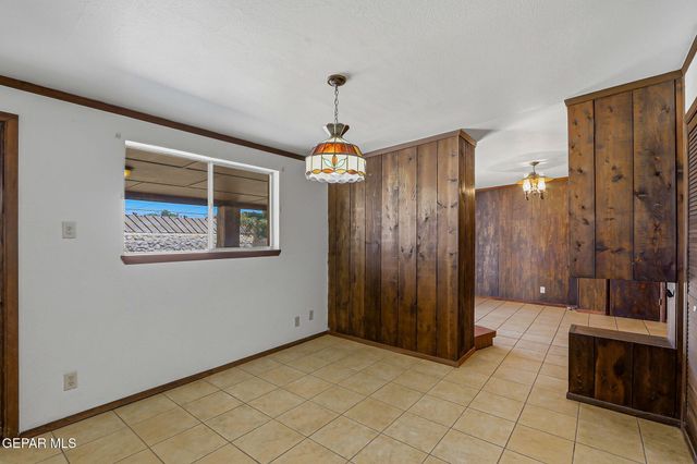 10161 BERMUDA Avenue, El Paso, TX 79925