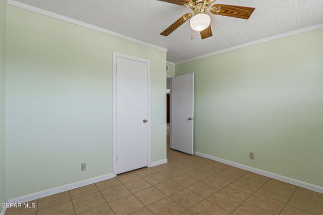 10161 BERMUDA Avenue, El Paso, TX 79925