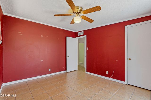 10161 BERMUDA Avenue, El Paso, TX 79925