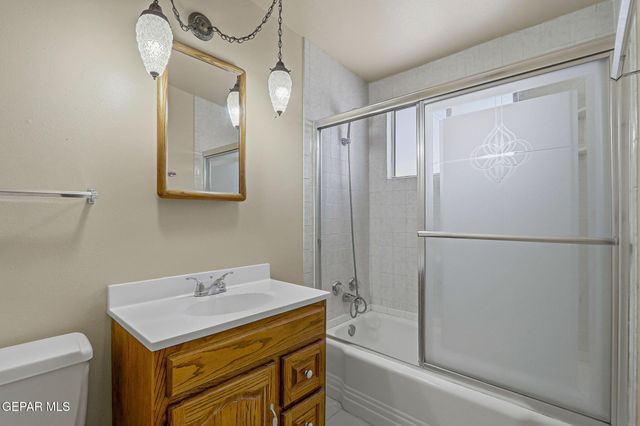 10161 BERMUDA Avenue, El Paso, TX 79925
