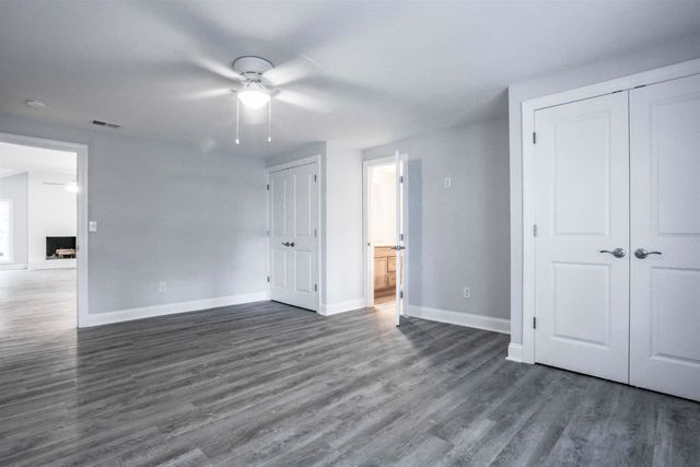 4271 McLamb Ave., Little River, SC 29566