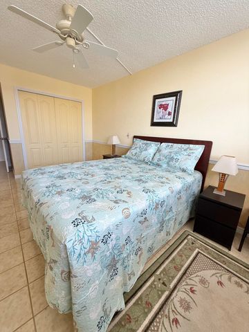 3540 S Ocean Boulevard 604, South Palm Beach, FL 33480