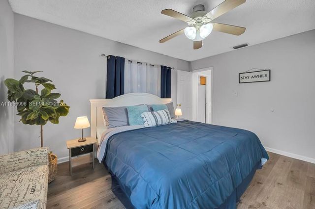 1803 E Easy St, Fort Pierce, FL 34982